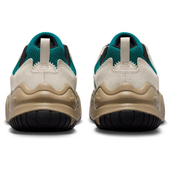 Nike Tech Hera